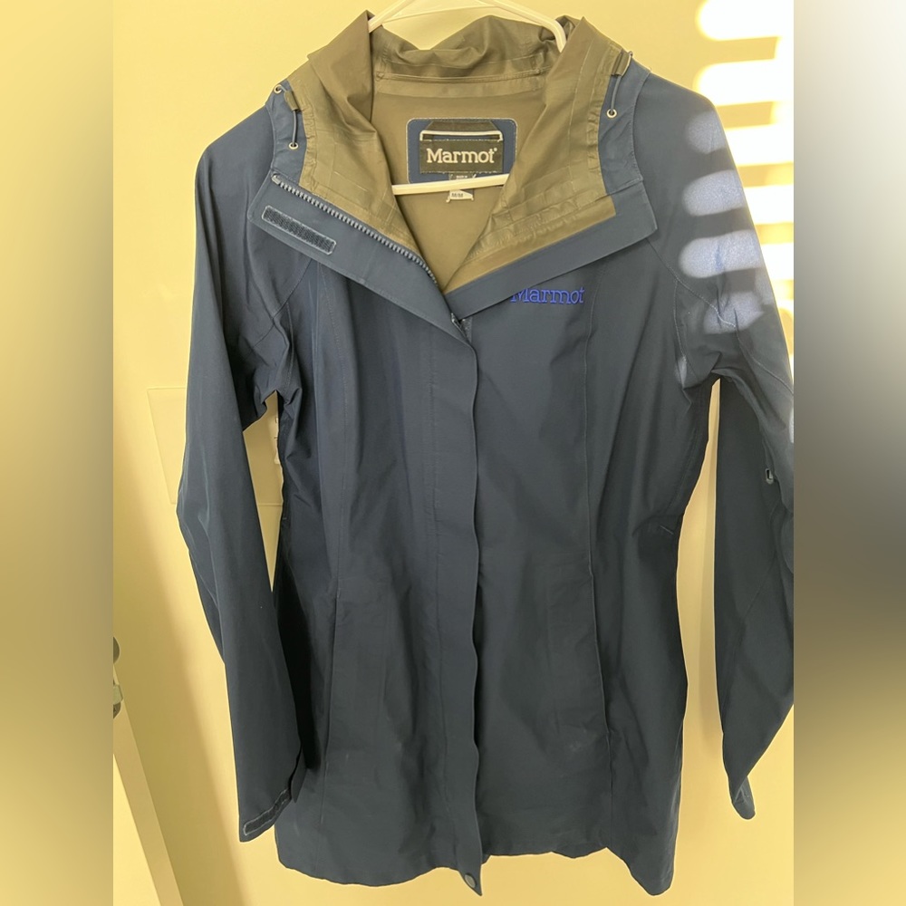 Marmot Rainjacket size Medium.